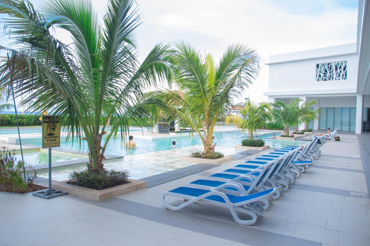 1Br Oceanfront At Arterra, Fast Wifi, Nflix, Kitchen Villa Lapu-Lapu City Exterior photo